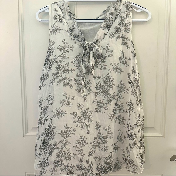 Via Signoria Silk Blouse S | Ivory Gray Floral Tie Front NWT - Picture 1 of 8